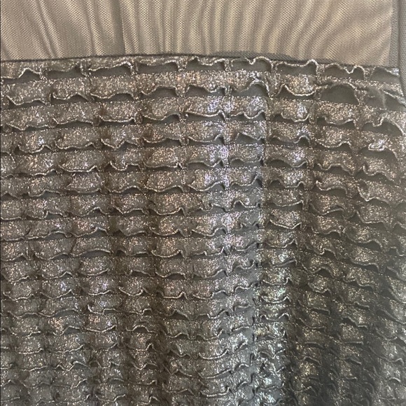 Black Graphic Boxy 3/4 Sleeve Blouse by New York Collection - Picture 2 of 5